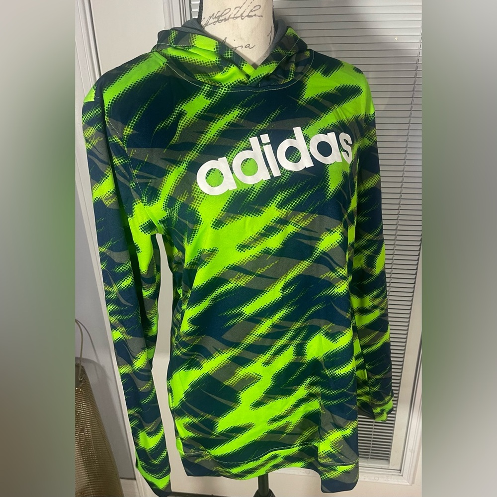 XL Authentic Adidas Boy's All Over Print‎ Liquid Camo Hooded Pullover Neon Black